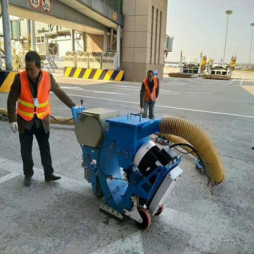فرش کی سطح کو صاف کرنے کے لئے شاٹ بلاسٹنگ مشین